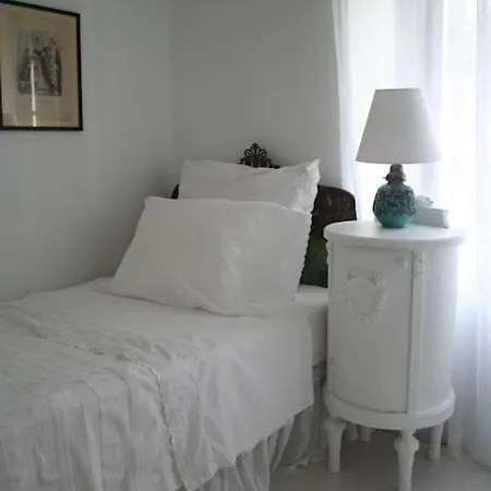 Csokonai Luxury